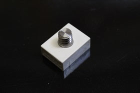 Boîte insert patte à vis M07 pour fixation tube électrique sur béton sans percer – Snitfix